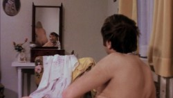 The Swingin' Pussycats (Better Quality) (1969) screenshot 1